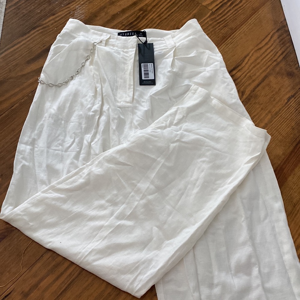 Lioness White Pants - Picture 2 of 2